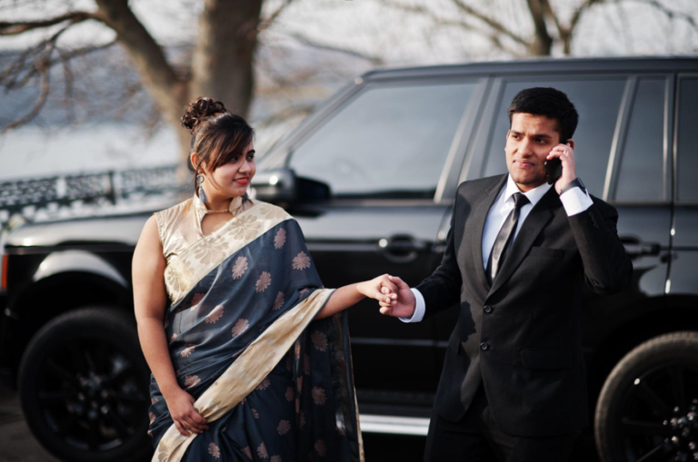 How to Plan Guest Transportation Using a Wedding Cab Service in Pune