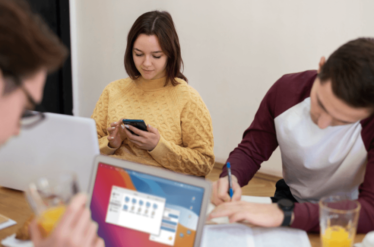 7 Benefits of Hiring Mobile App Developers to Improve User Experience